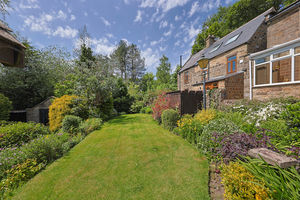 Far Hill Ashover